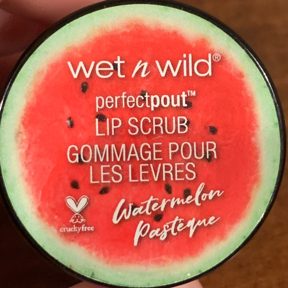 A wet n wild lip scrub
